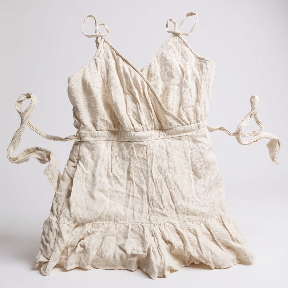 AE American Eagle Outfitters Cream tank Romper Shorts Sz Small